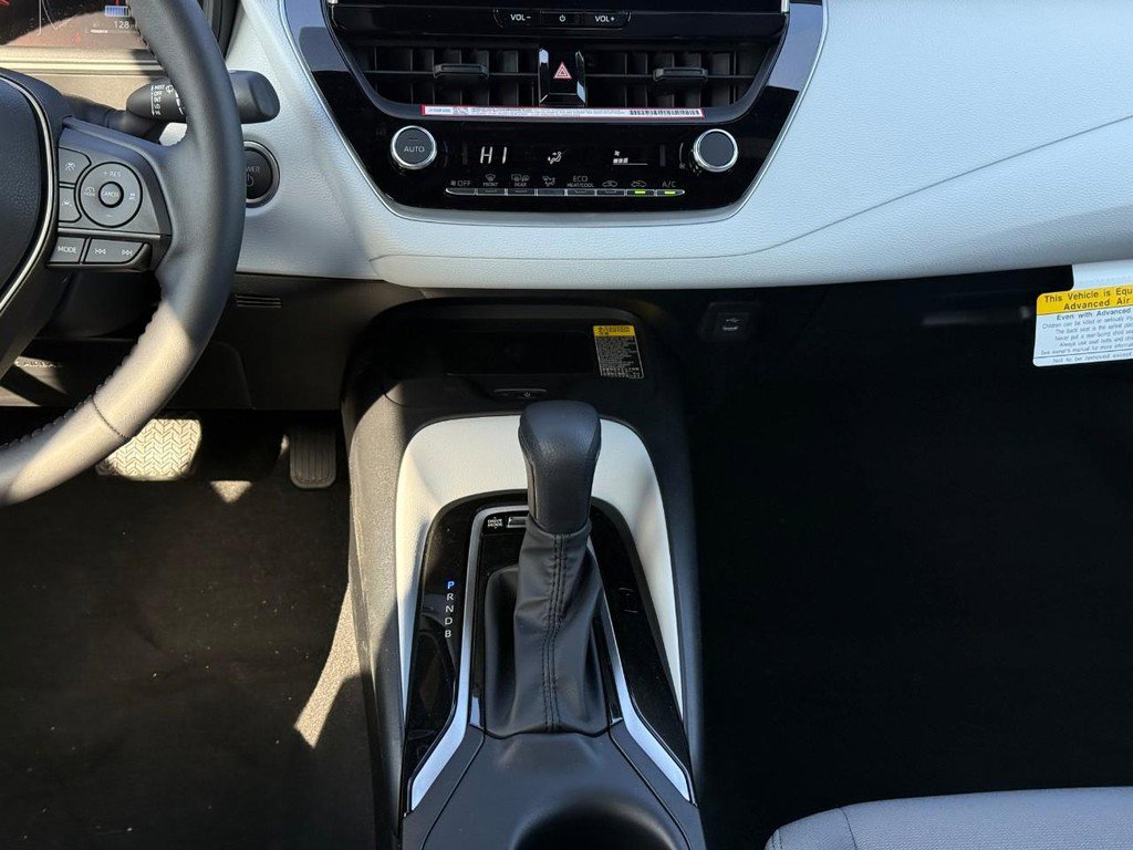 New 2026 Toyota Corolla SE image 12