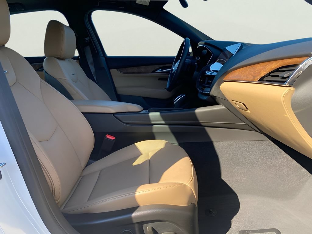 Used 2023 Cadillac CT5 Luxury AWD/4WD image 16