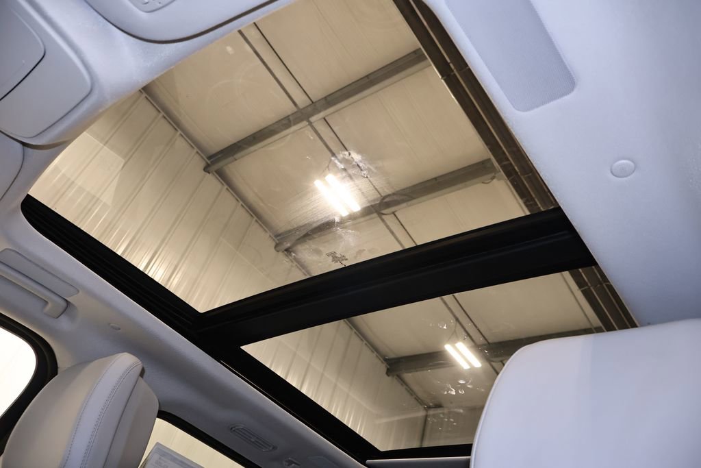 New 2026 Ford Expedition Platinum image 37