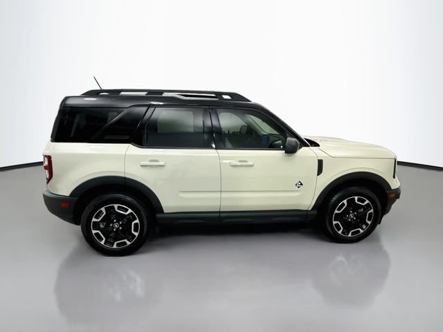 Used 2024 Ford Bronco Sport Outer Banks w/ Tech Package AWD/4WD image 8