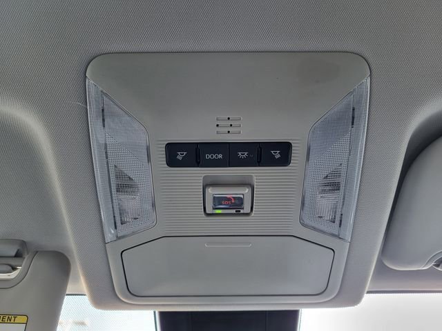 Used 2025 Toyota RAV4 LE image 26