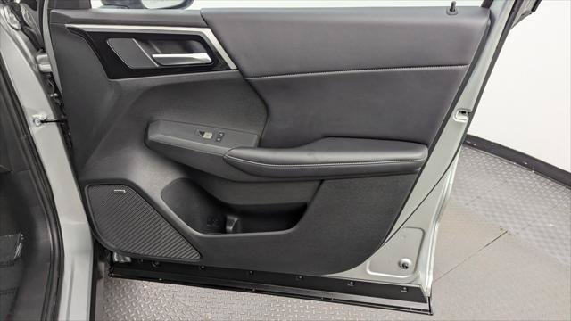 Used 2026 Mitsubishi Outlander SE AWD/4WD image 23