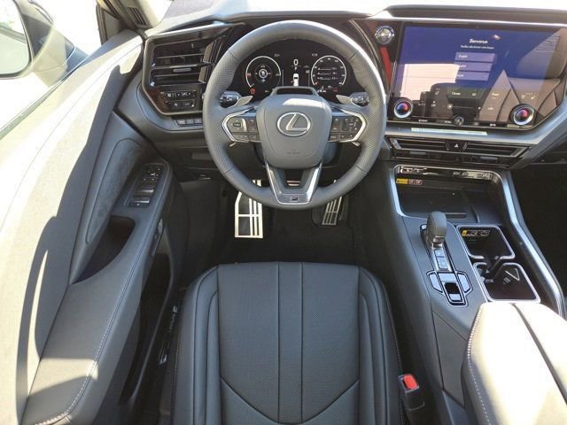 New 2026 Lexus TX 500h AWD image 4