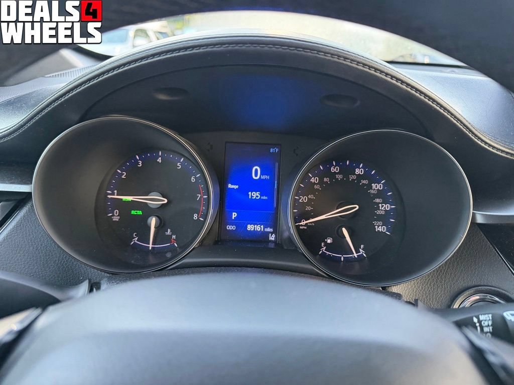 Used 2018 Toyota C-HR XLE FWD image 14
