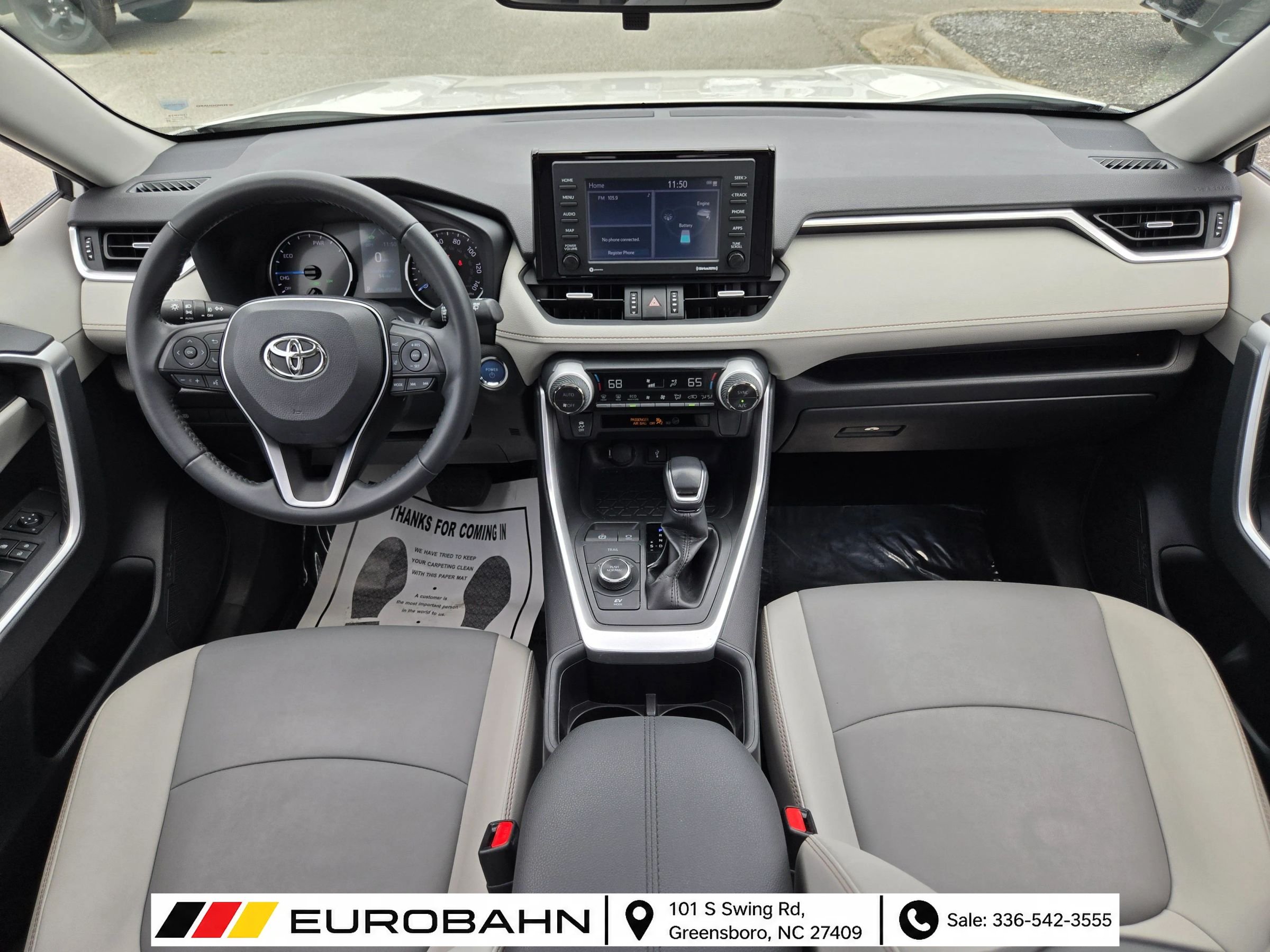 Used 2022 Toyota RAV4 XLE Premium AWD/4WD image 17