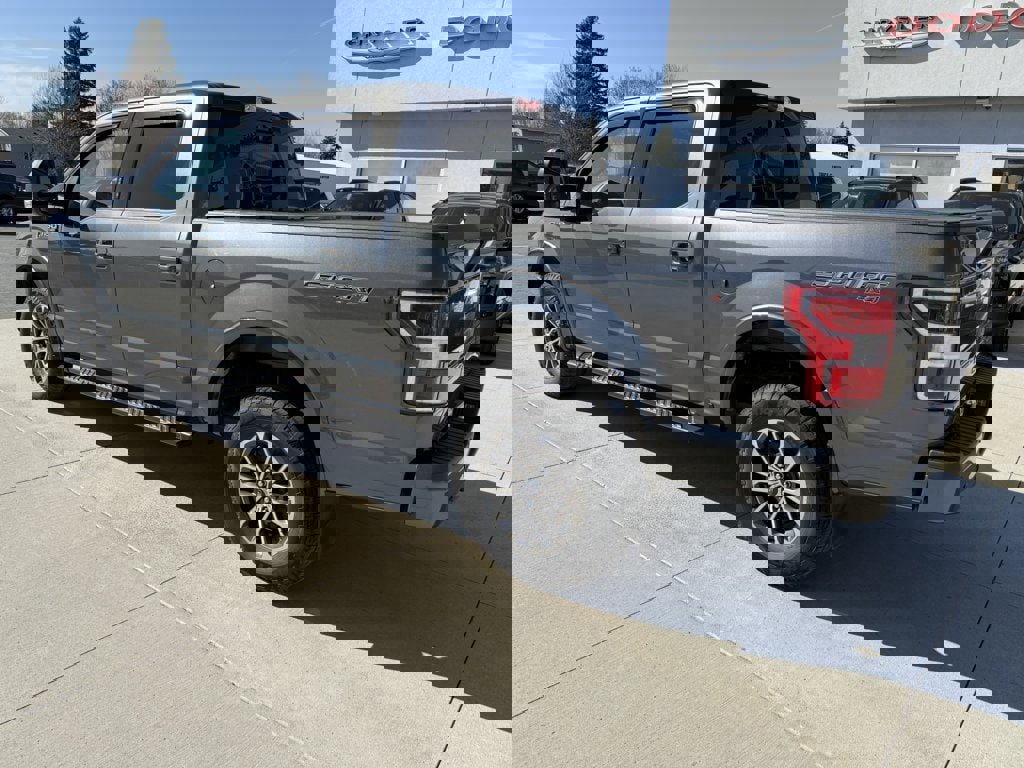 Used 2018 Ford F150 XLT w/ Equipment Group 302A Luxury AWD/4WD image 6