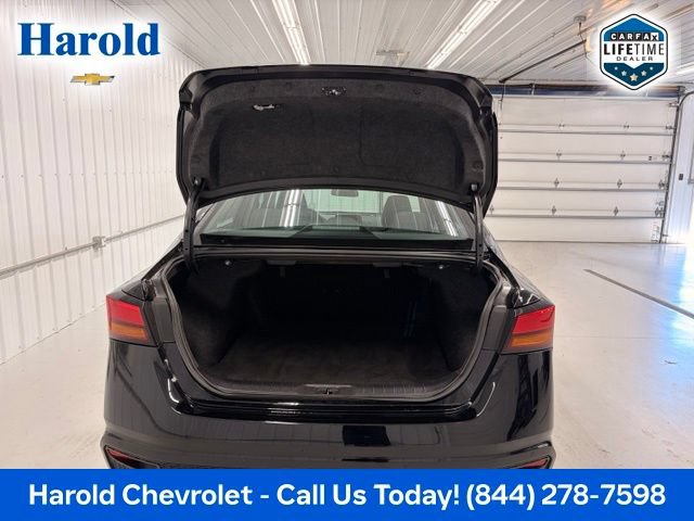 Used 2025 Nissan Altima 2.5 SV FWD image 5