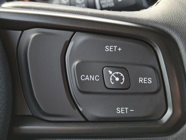 Used 2023 Jeep Wrangler Sport S image 10