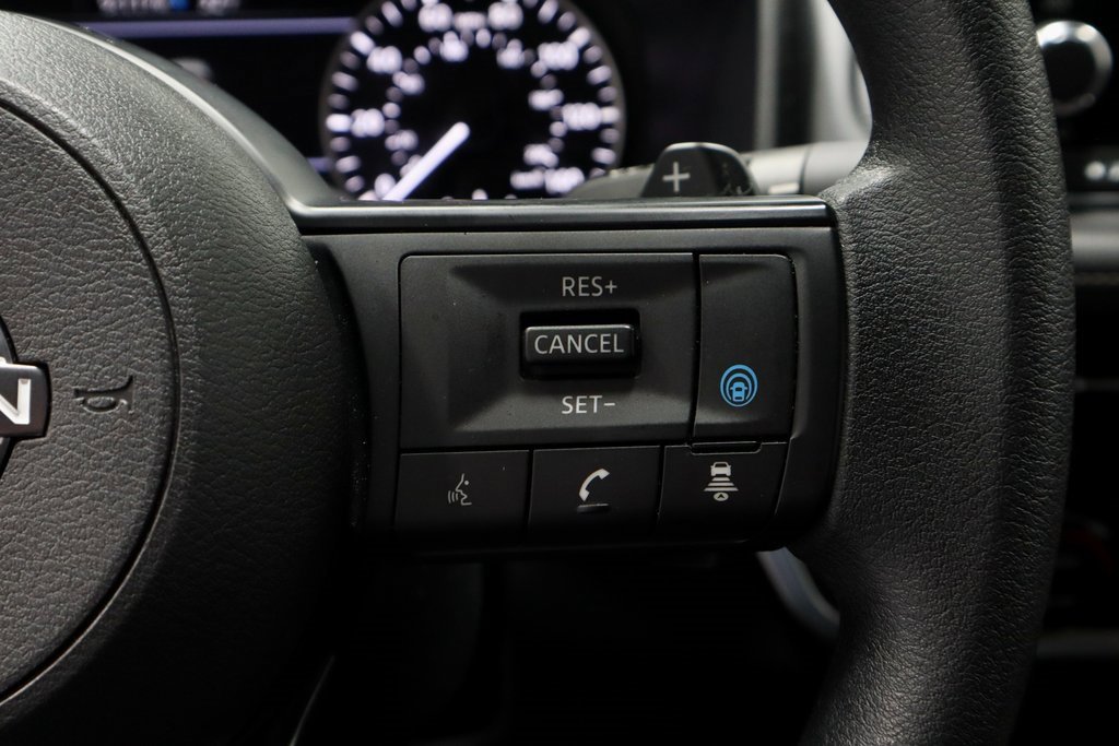 Certified 2024 Nissan Rogue SV image 31