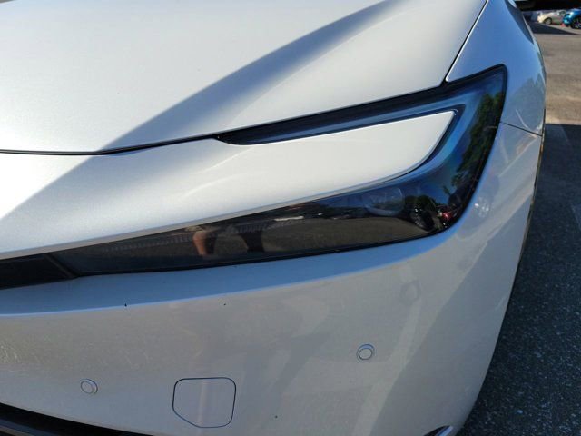 Used 2023 Toyota Prius Limited w/ Limited Premium Package image 10