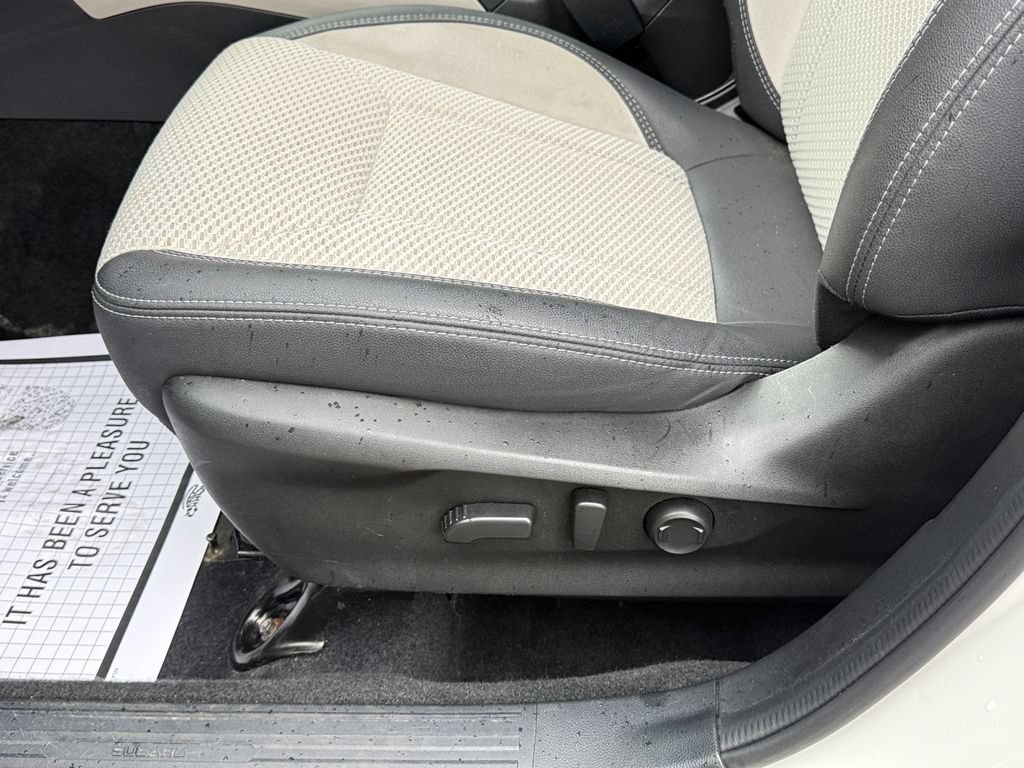 Used 2021 Subaru Forester Premium AWD/4WD image 16