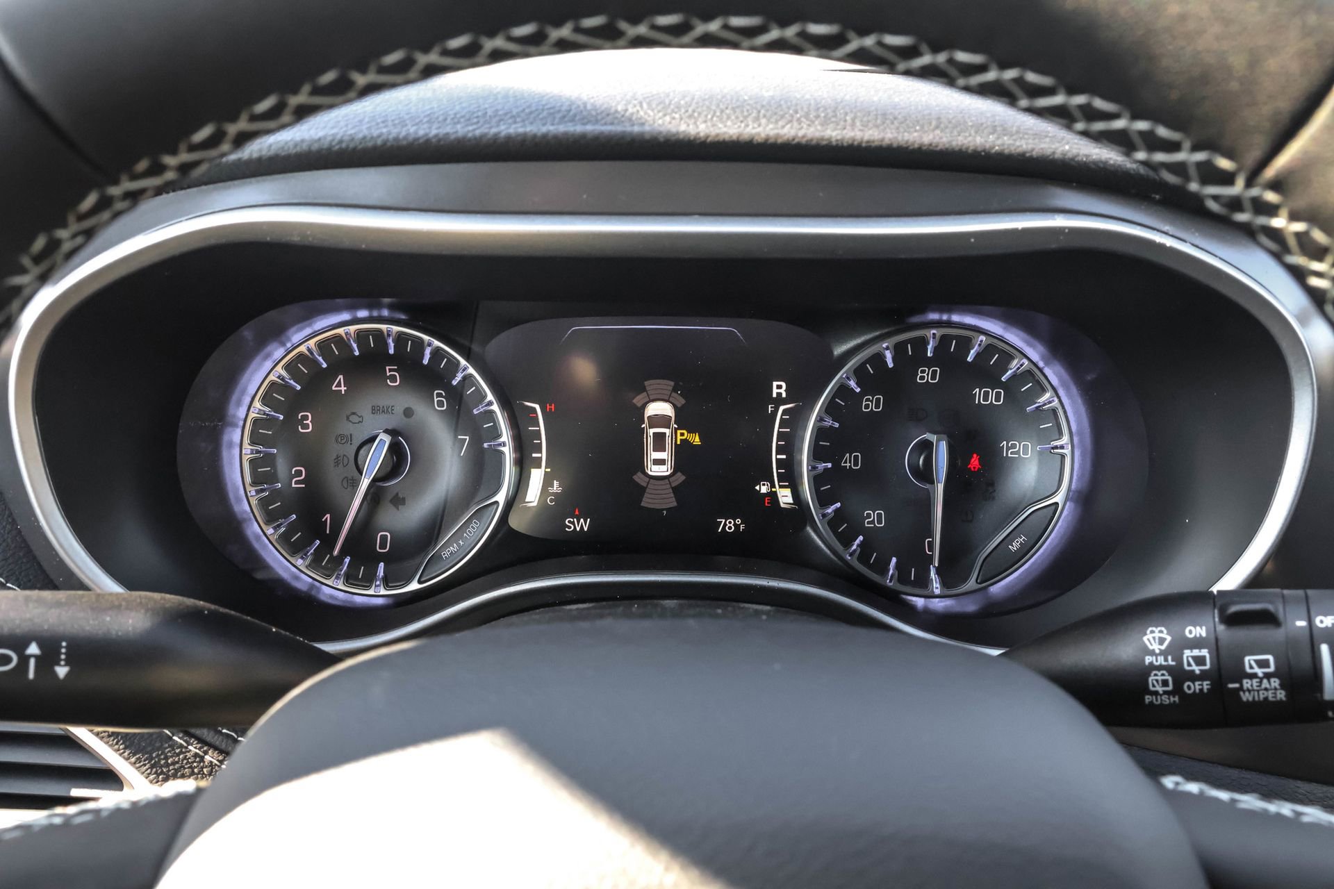 New 2026 Chrysler Pacifica Select image 21