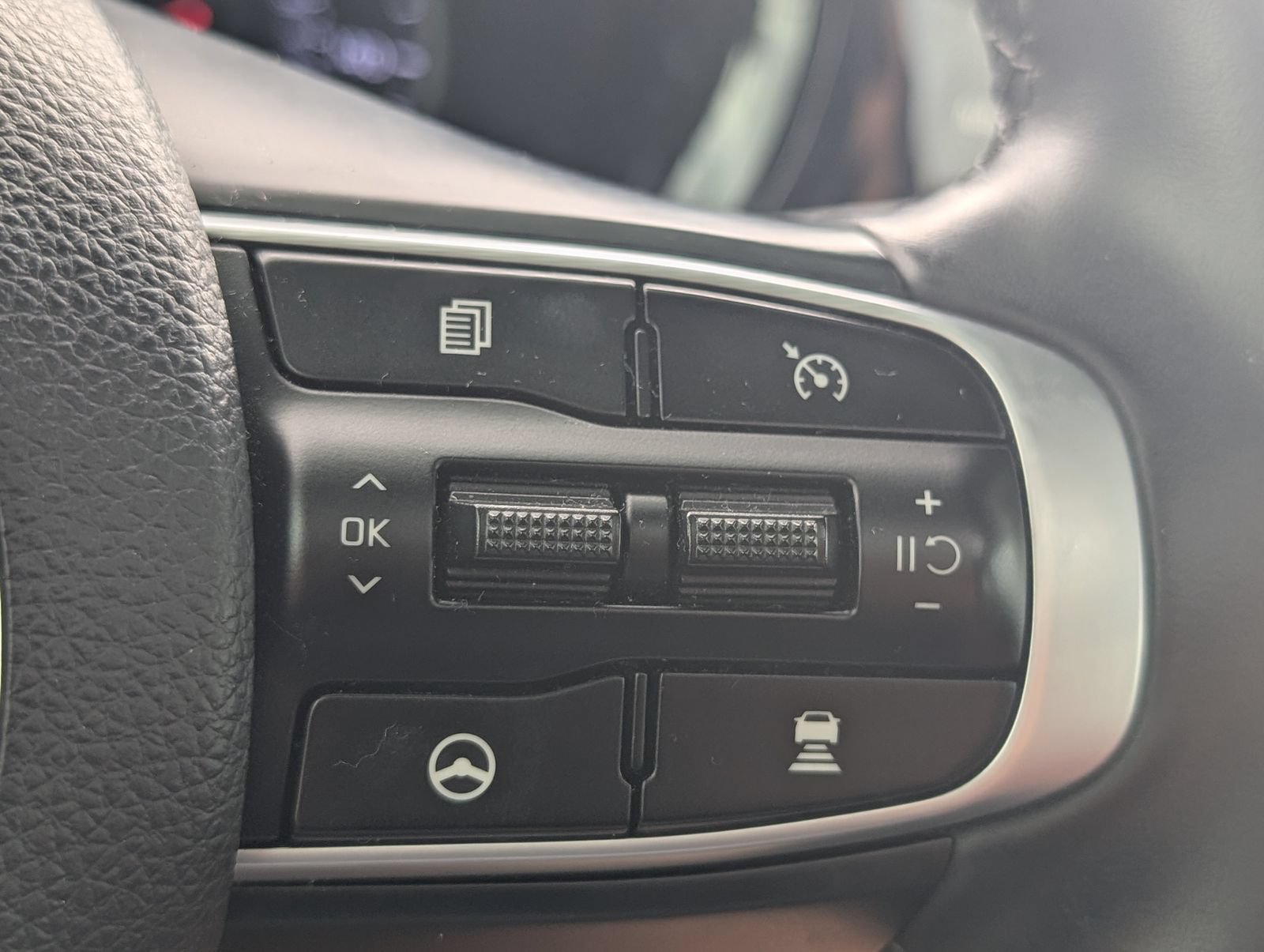 Used 2023 Kia K5 GT-Line FWD image 18