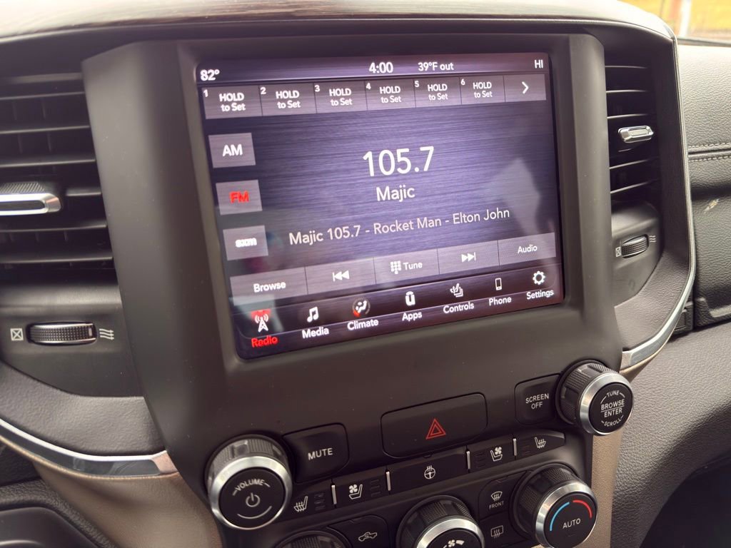 Used 2019 RAM 1500 Laramie image 30