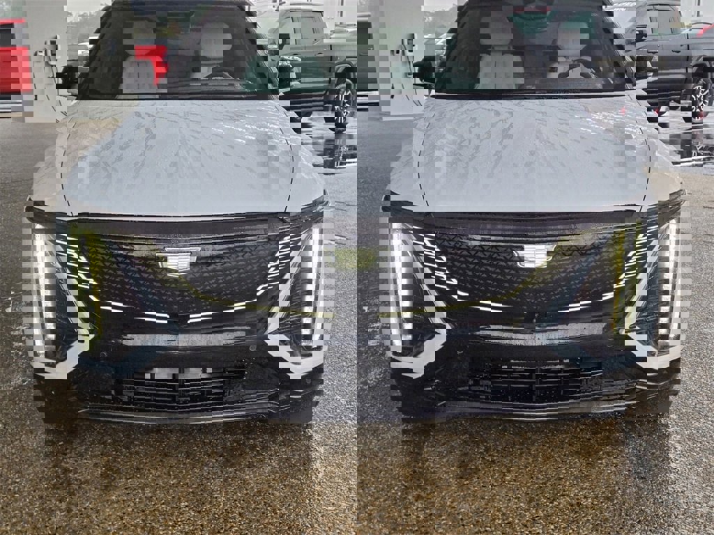 New 2026 Cadillac Lyriq Sport image 6