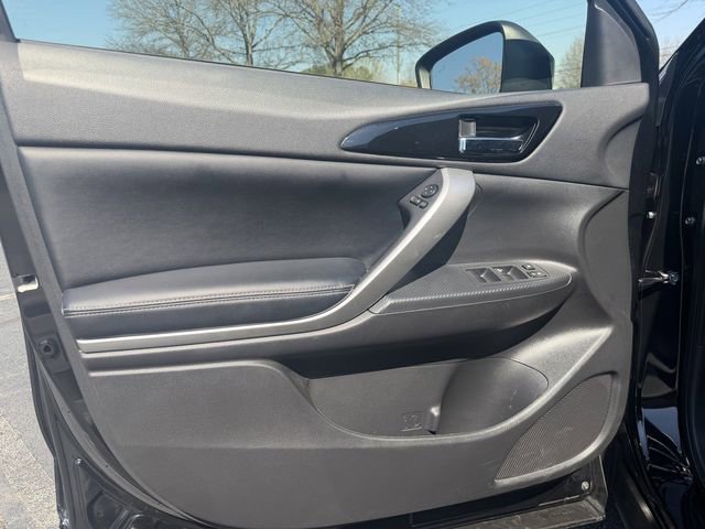Used 2024 Mitsubishi Eclipse Cross SE image 9