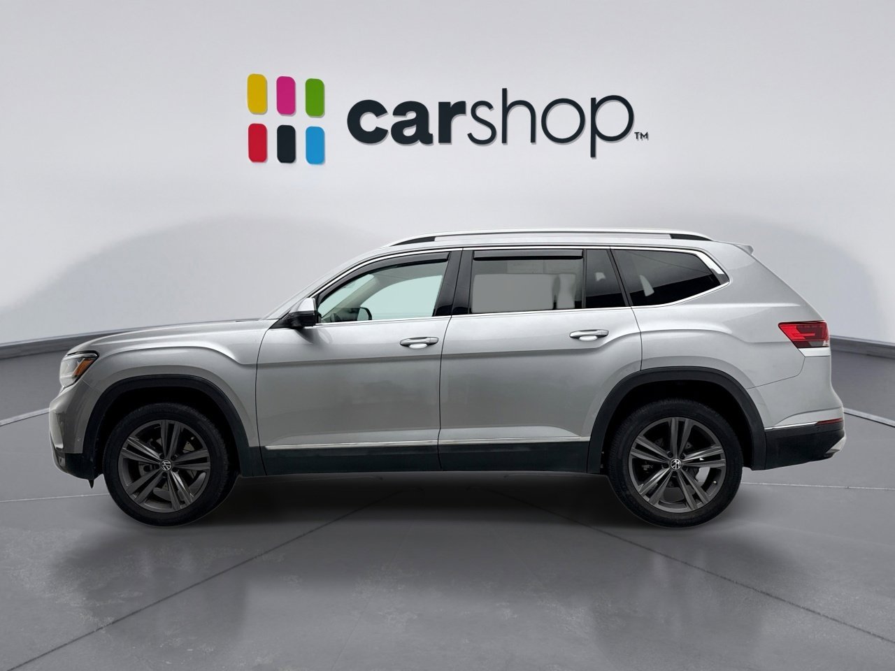 Used 2021 Volkswagen Atlas SEL Premium image 2