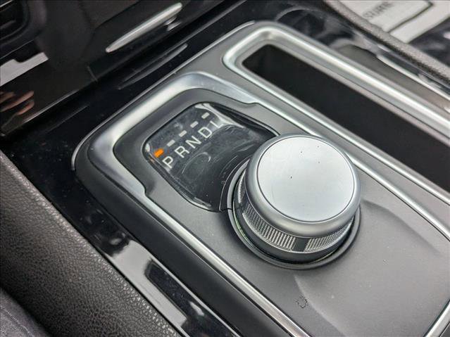 Used 2023 Chrysler 300 Touring w/ Sport Appearance Package image 14