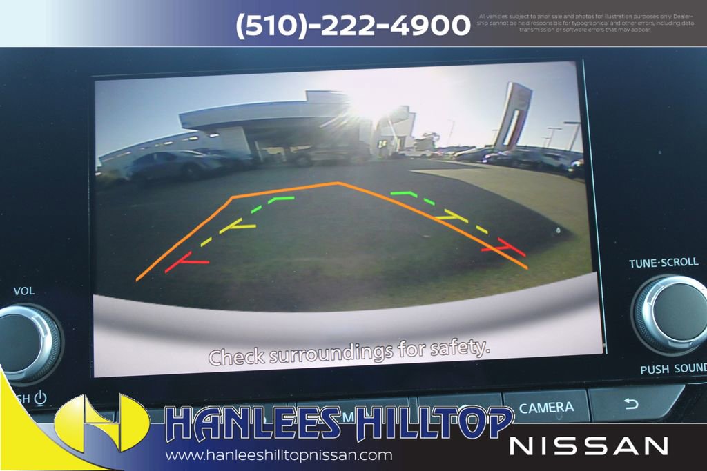 Certified 2024 Nissan Pathfinder SV image 30