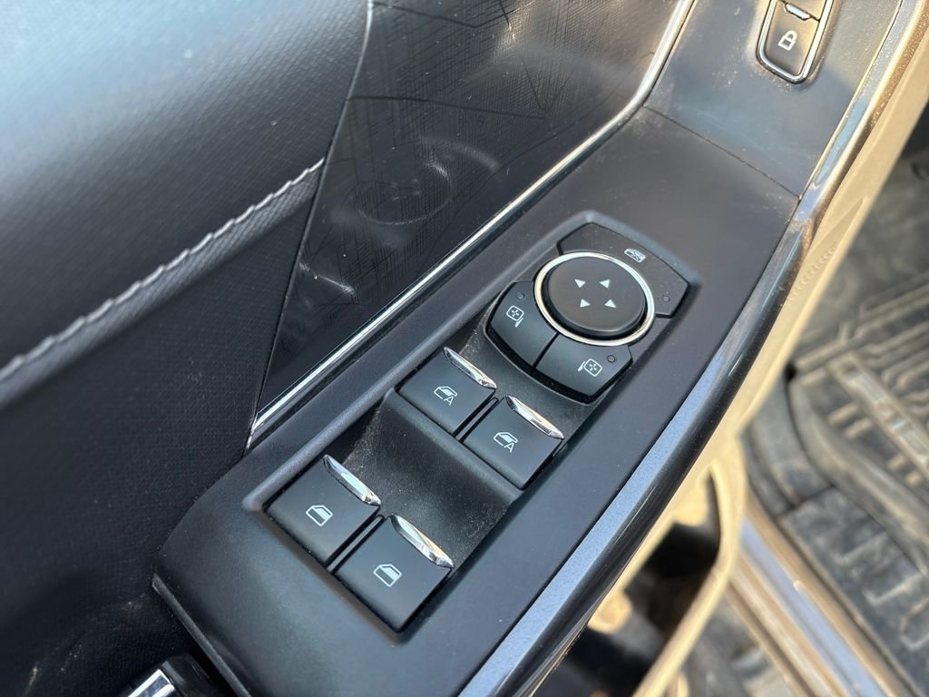 Used 2022 Ford F150 XLT w/ Equipment Group 302A High image 15