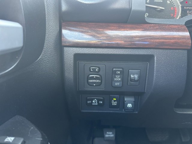 Used 2017 Toyota Tundra Limited image 11