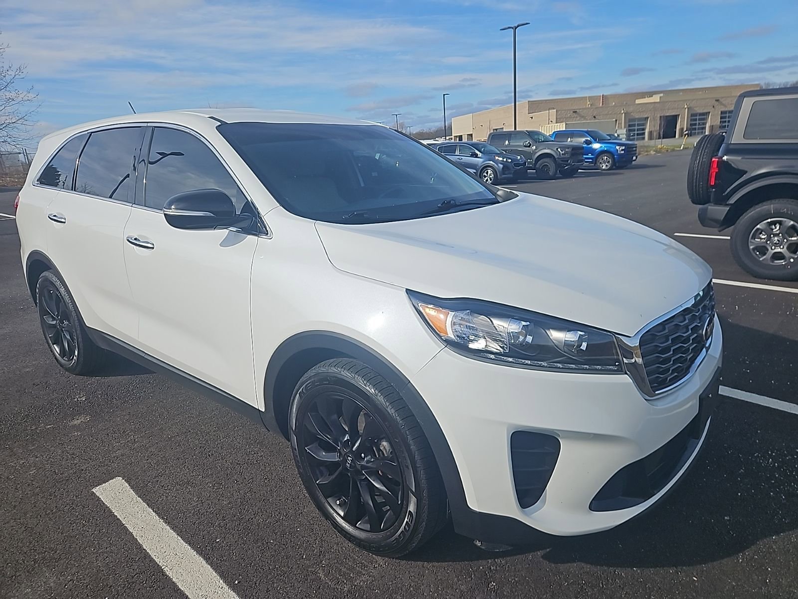 Used 2020 Kia Sorento S image 3