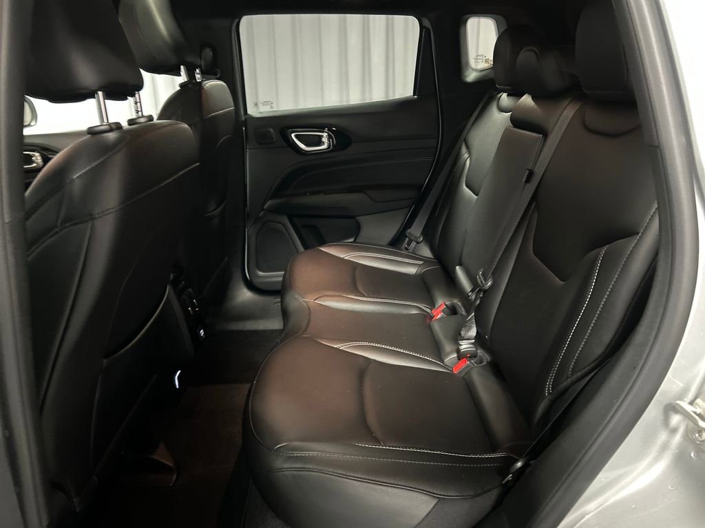 Used 2024 Jeep Compass Limited w/ High Altitude Package image 24