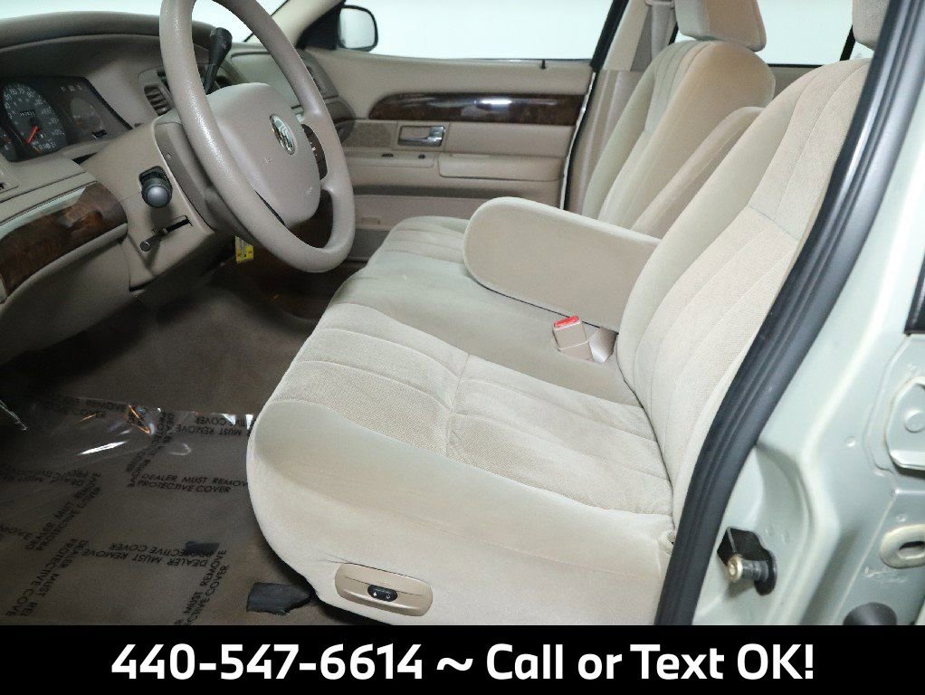 Used 2005 Mercury Grand Marquis GS image 22