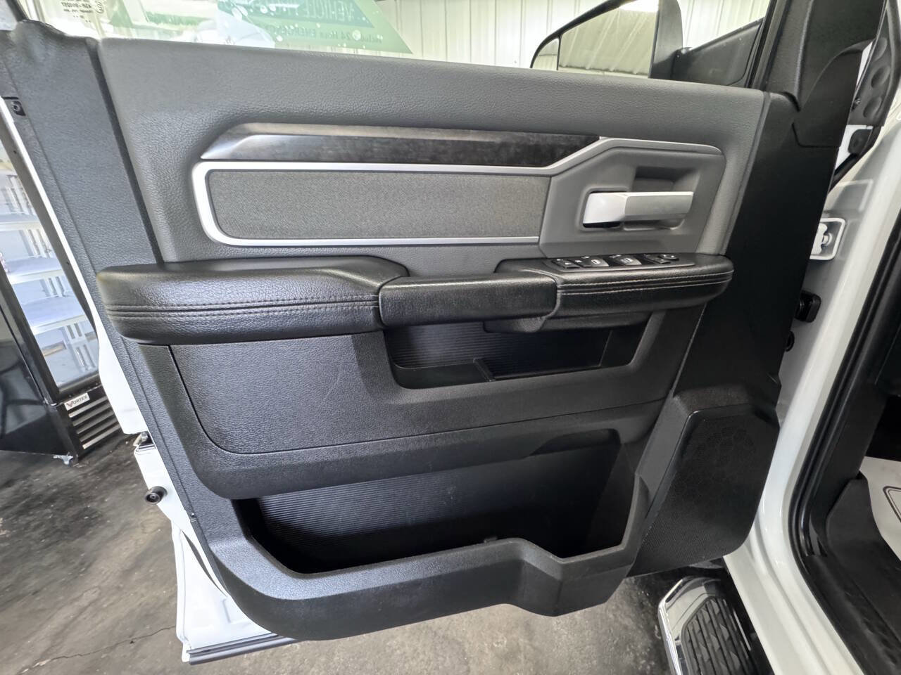 Used 2021 RAM 2500 Big Horn image 24