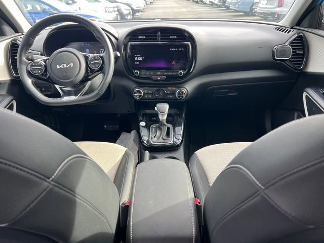 Certified 2023 Kia Soul GT-Line image 10