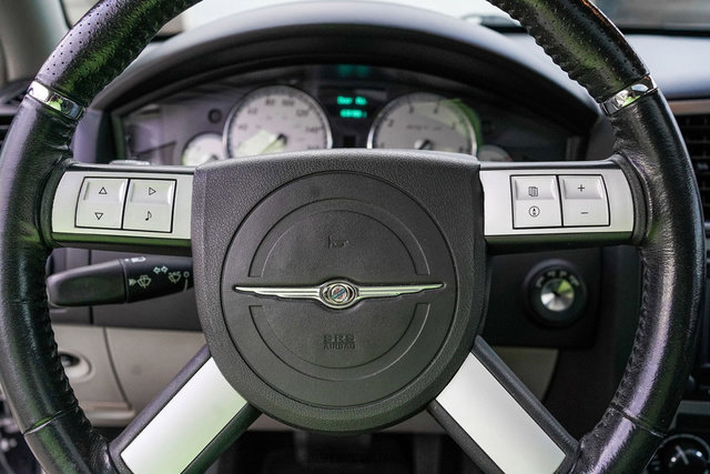 Used 2006 Chrysler 300 SRT8 w/ SRT Option Group II image 24