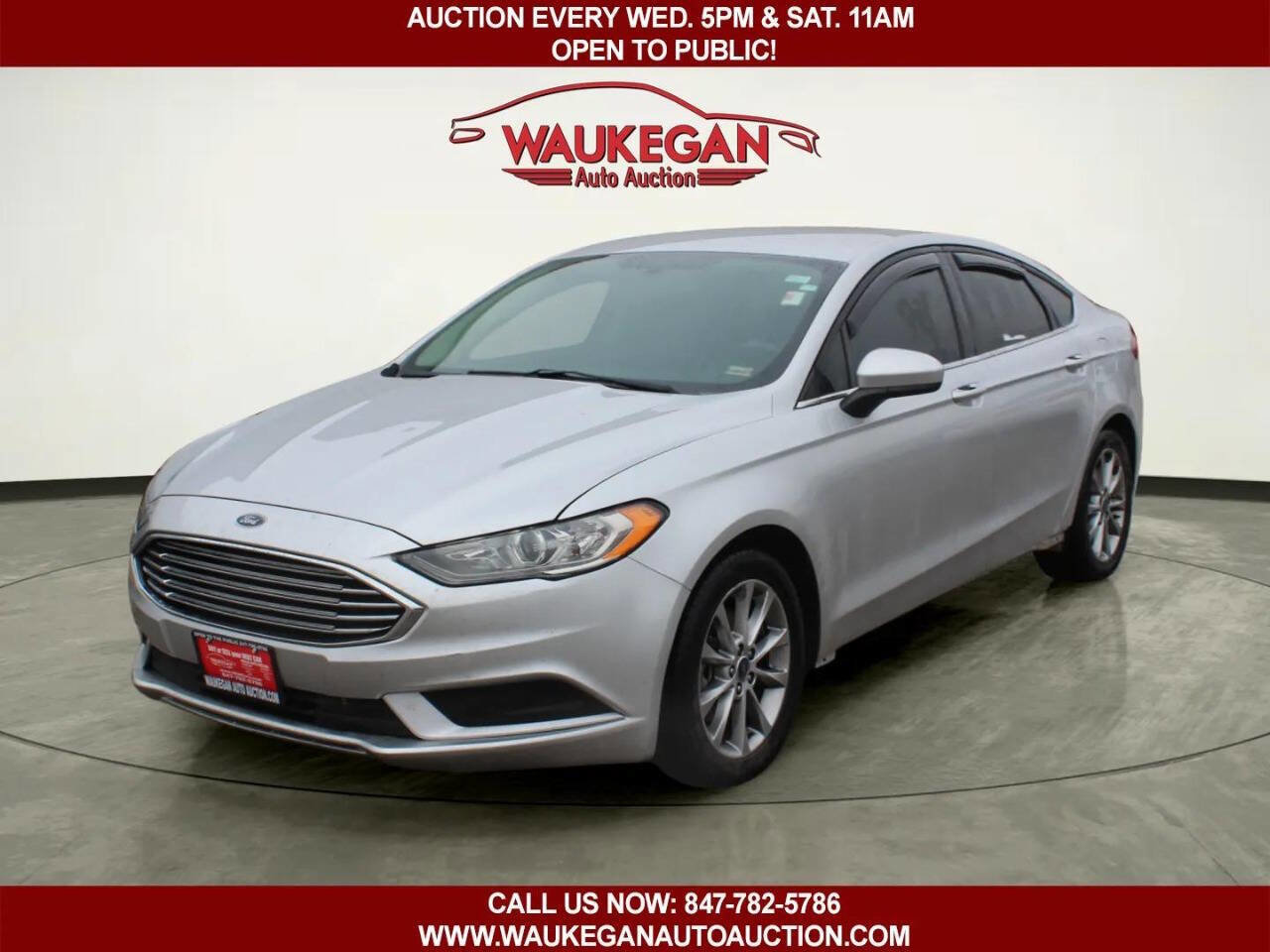 Used 2017 Ford Fusion SE w/ Fusion SE Technology Package image 1