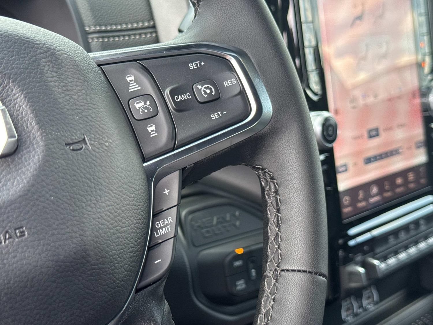 New 2026 RAM 2500 Laramie w/ Night Edition AWD/4WD image 31
