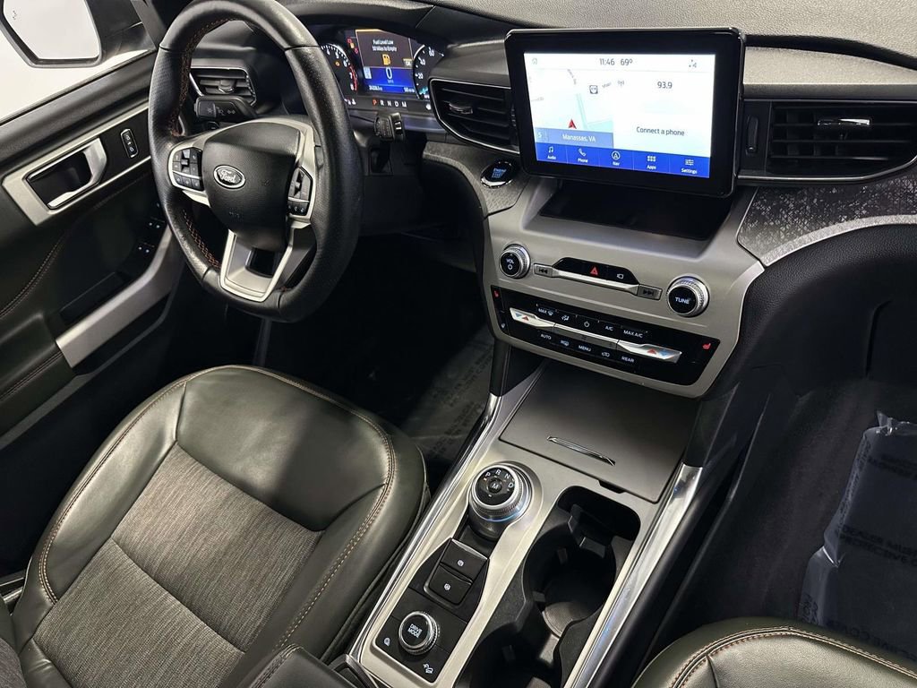 Used 2022 Ford Explorer Timberline image 11