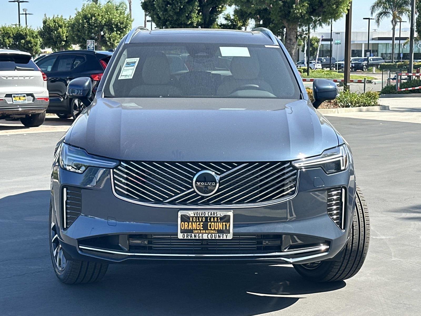 New 2026 Volvo XC90 T8 Plus image 2