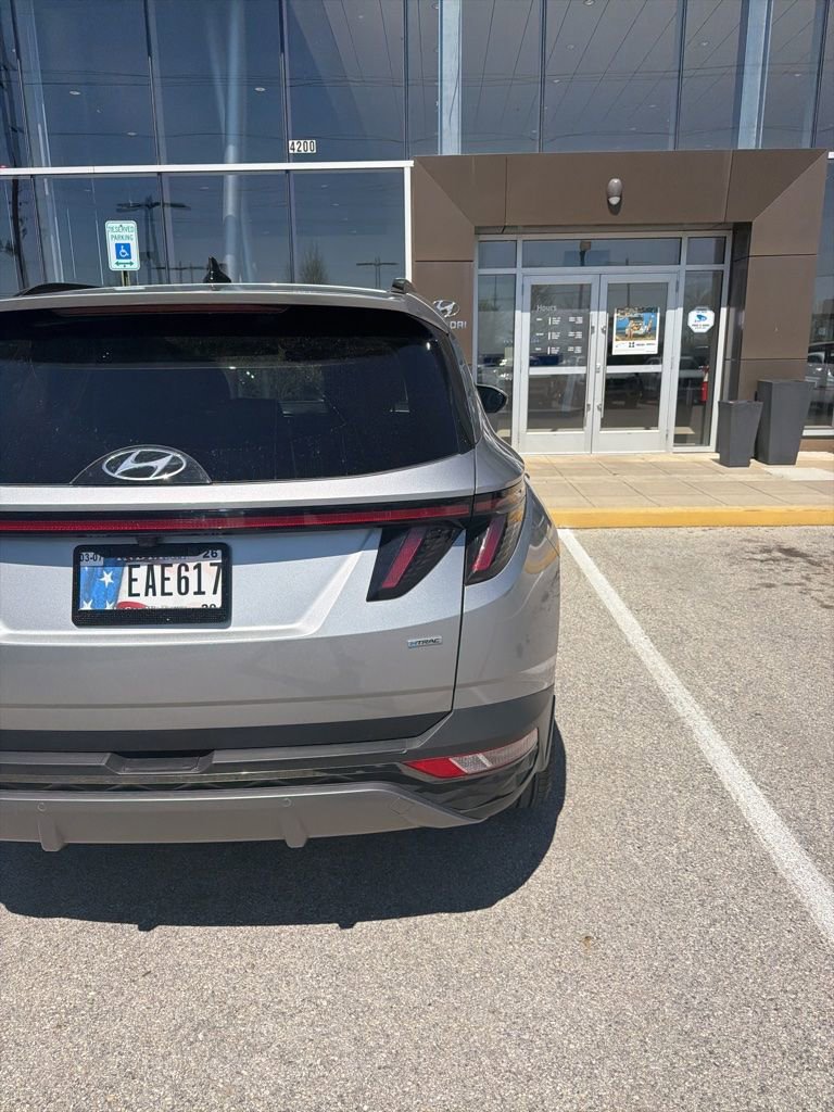 Used 2023 Hyundai Tucson Limited image 7