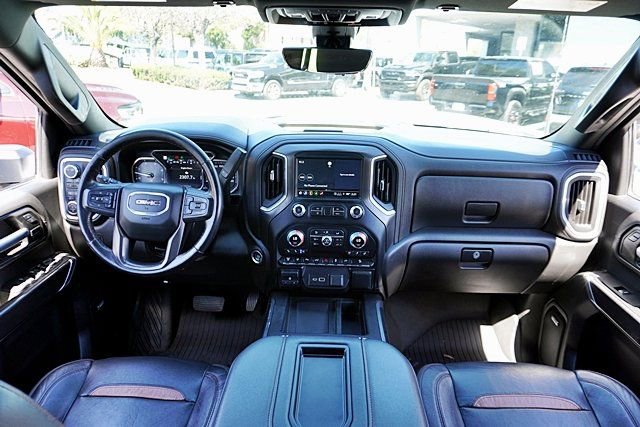 Used 2021 GMC Sierra 2500 AT4 w/ AT4 Preferred Package image 23