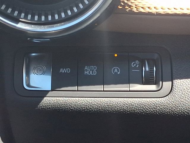 Certified 2025 Chevrolet Equinox ACTIV w/ Safety and Technology Package image 25