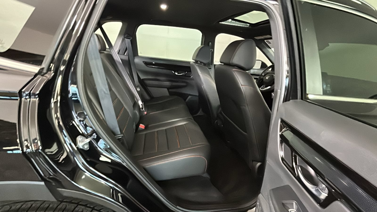 Used 2024 Honda CR-V Sport Touring image 32
