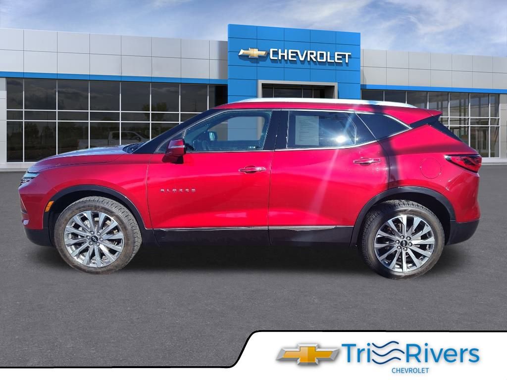 Used 2023 Chevrolet Blazer Premier AWD/4WD image 2