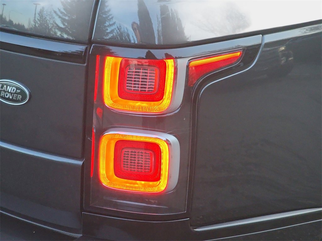 Used 2020 Land Rover Range Rover Long Wheelbase HSE image 40