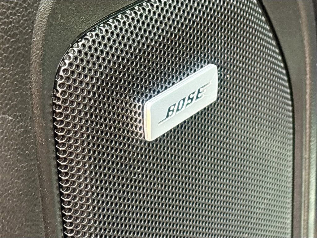 Used 2022 Chevrolet Silverado 1500 LT Trail Boss w/ LT Trail Boss Premium Package image 18