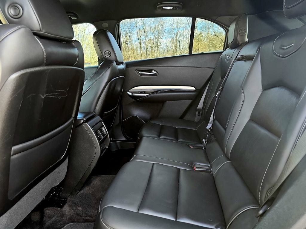 Used 2022 Cadillac XT4 Premium Luxury w/ Safety Alert Package image 24