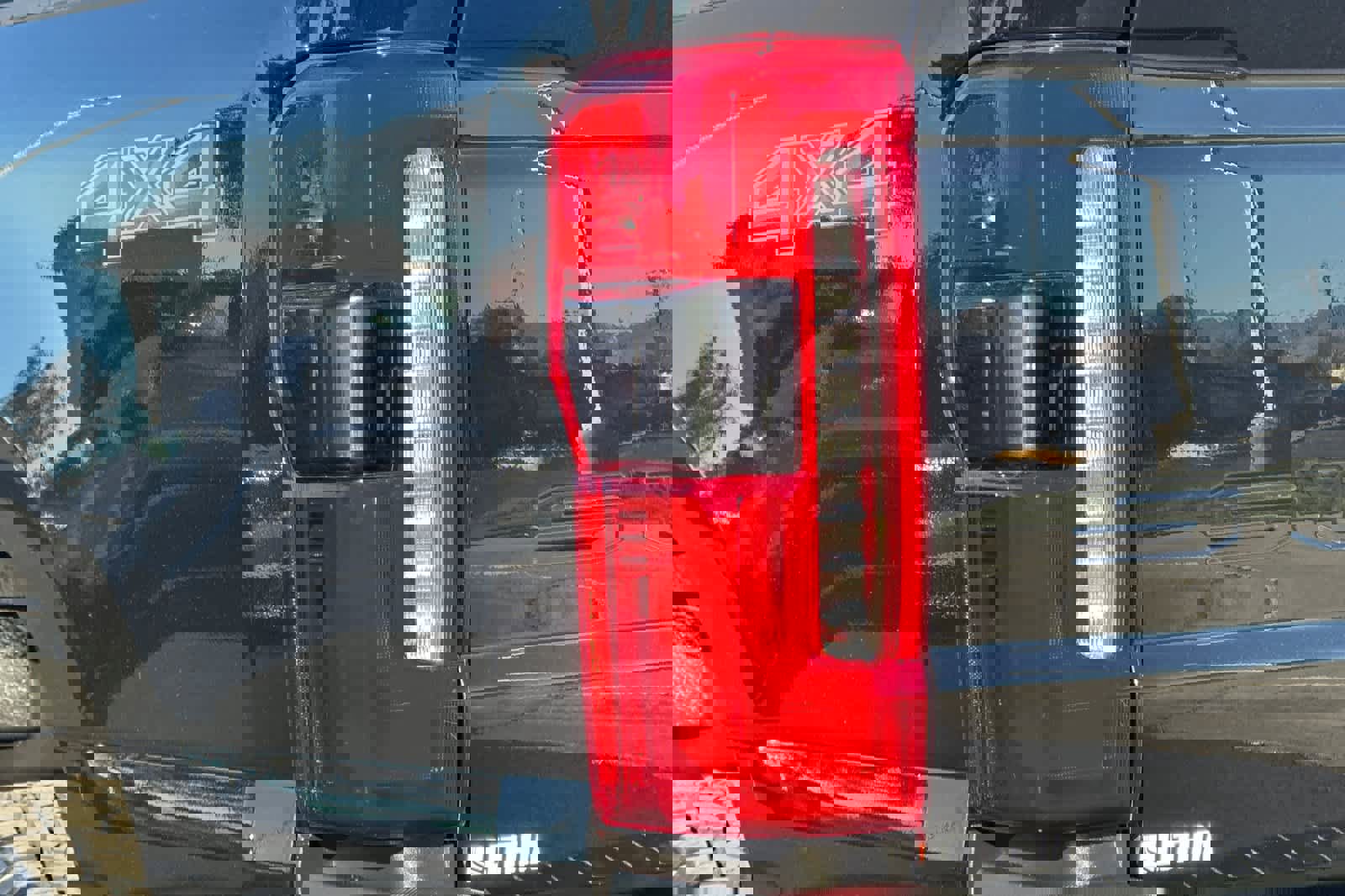 Certified 2025 Ford F250 Lariat w/ Lariat Ultimate Package image 27