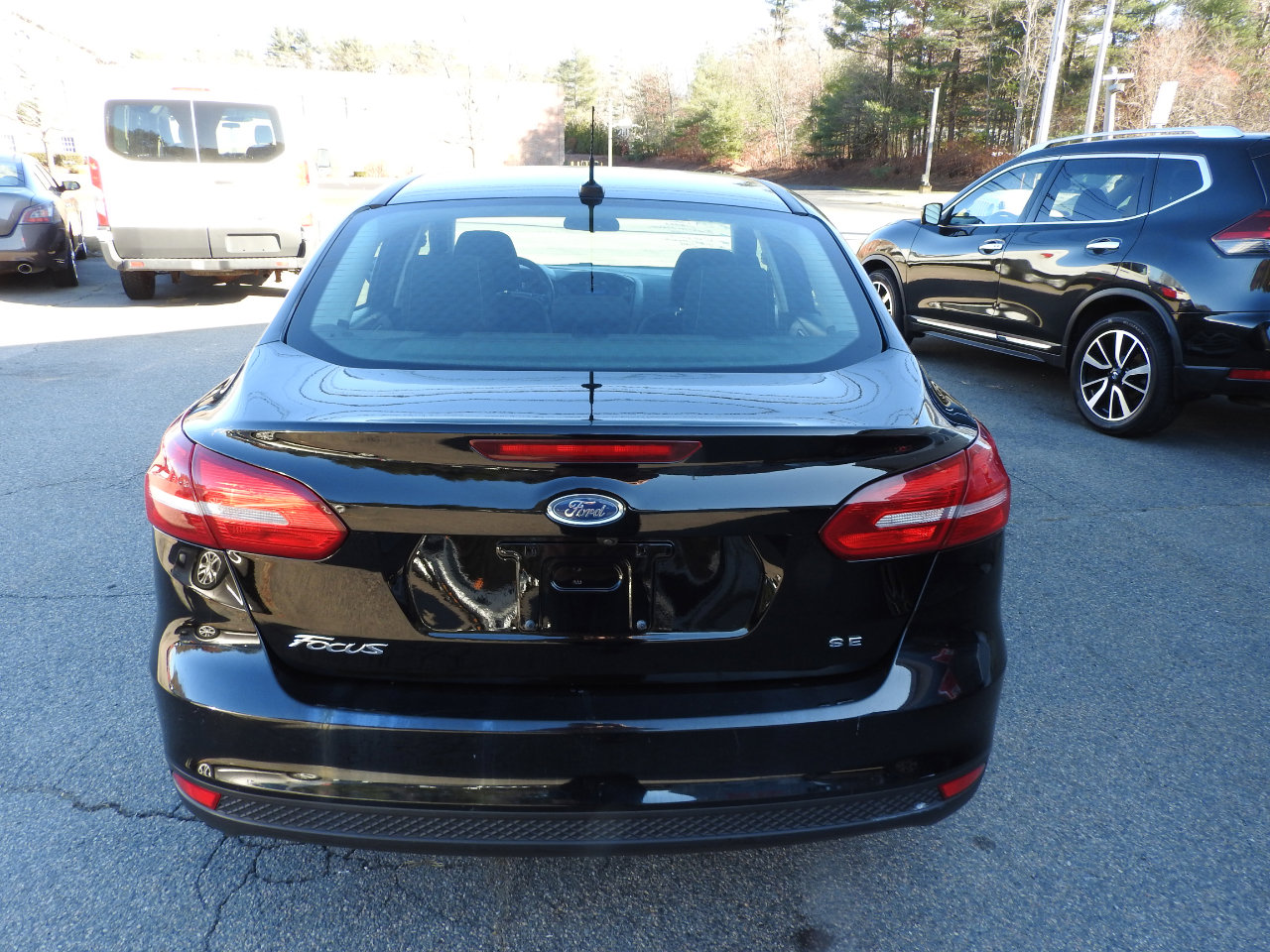 Used 2017 Ford Focus SE image 6