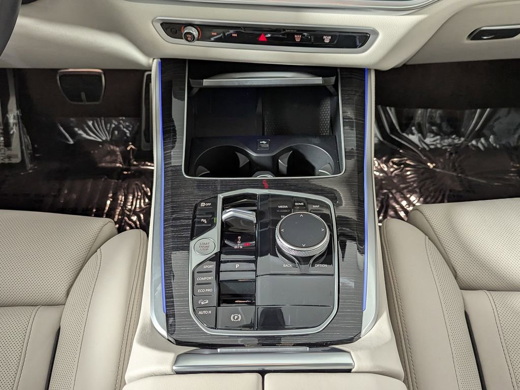 Certified 2024 BMW X5 xDrive40i w/ M Sport Package image 42