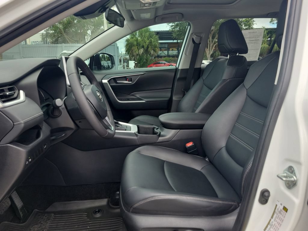 Used 2024 Toyota RAV4 XLE Premium FWD image 23