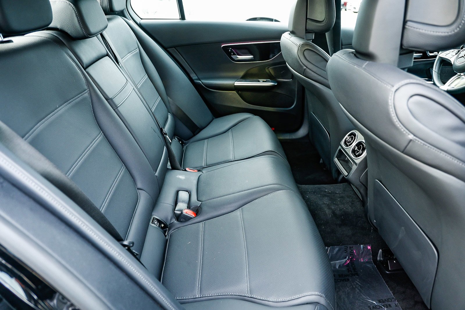 Certified 2025 Mercedes-Benz C 300 Sedan image 18