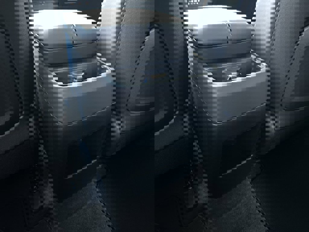 New 2027 Kia Telluride S image 17