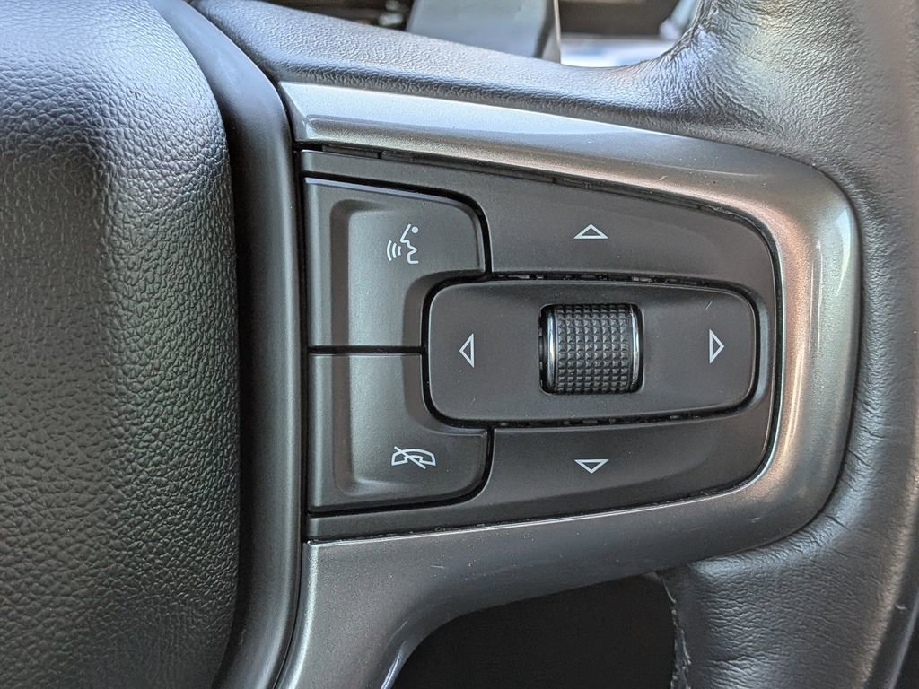Used 2023 Chevrolet Silverado 1500 LT image 28